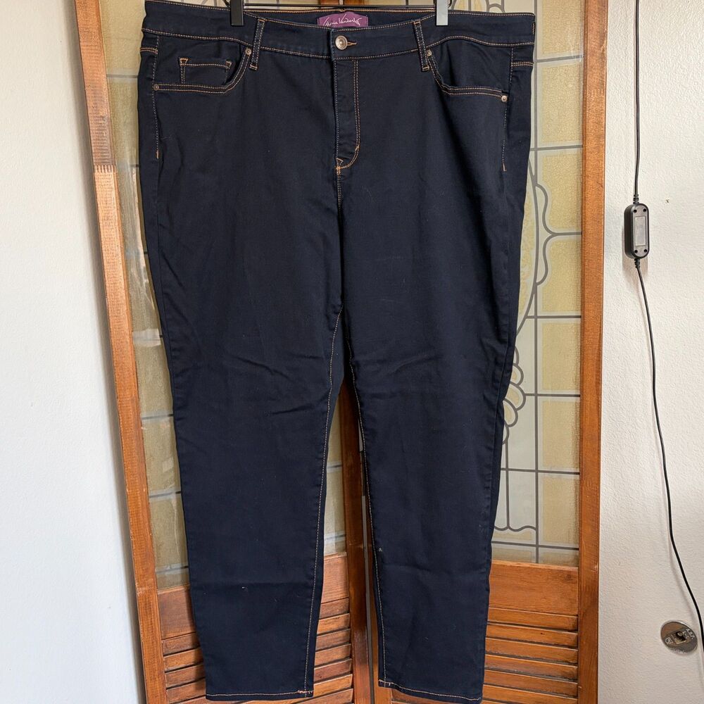 Gloria Vanderbilt Skinny Jegging Dark Wash Stretch Jeans Plus Size 22W - Picture 2 of 8